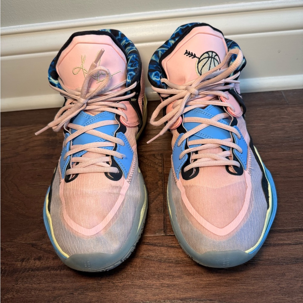 Nike Kyrie Infinity Valentine's Day Edition High Top Basketball Shoes Men’s 11.5 - Picture 9 of 12